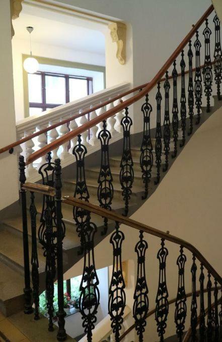 Kurzzeit-Apartment Nussdorf Виена Екстериор снимка